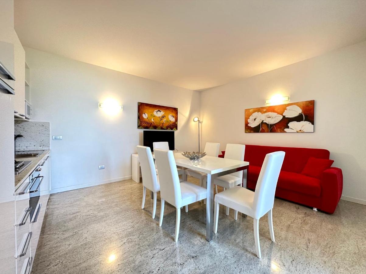 Frontemar Residenze Sul Mare - Carraro Immobiliare Jesolo - Family Apartments Esterno foto